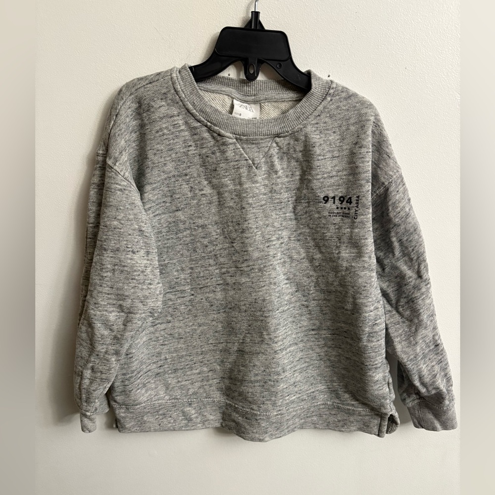 Zara sweater Gray Knit Top 8 years